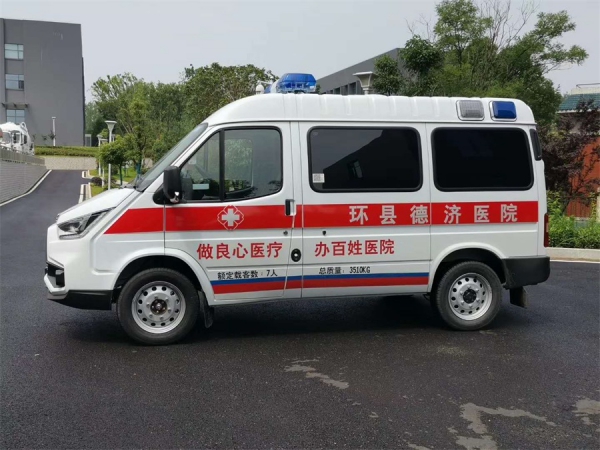 江鈴特順短軸救護(hù)車